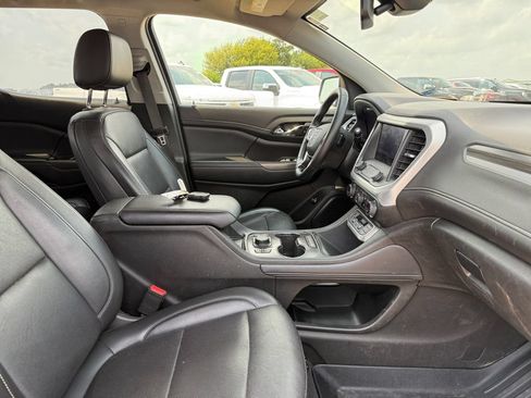 Used 2023 GMC Acadia SLT AWD/4WD image 43