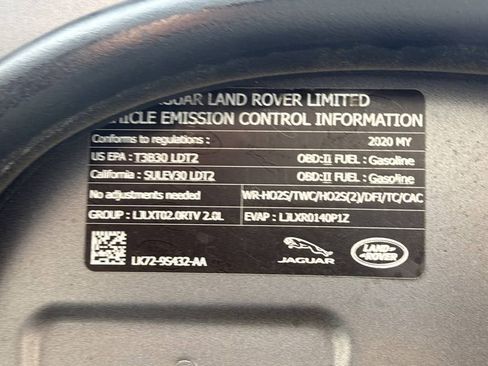 Used 2020 Land Rover Range Rover Evoque S AWD/4WD image 28