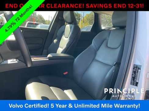 Certified 2023 Volvo XC60 B5 Plus w/ Protection Package Premier image 18