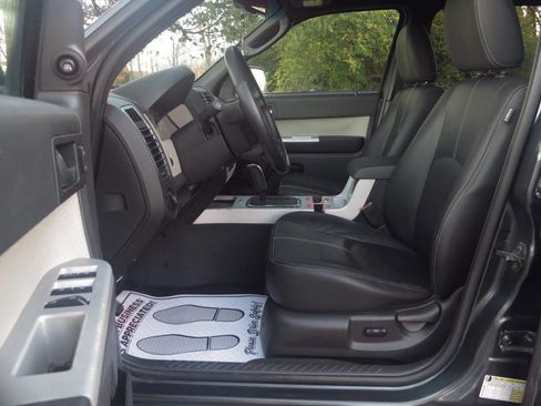 Used 2009 Mercury Mariner Premier image 10