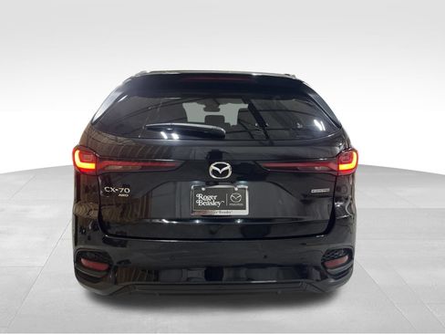 Certified 2025 MAZDA CX-70 3.3 Turbo w/ Preferred Package AWD/4WD image 6