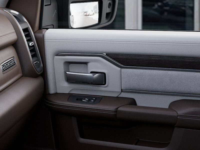 New 2026 RAM 2500 Laramie AWD/4WD image 25