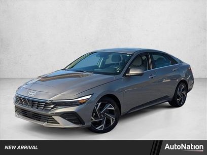 Used 2024 Hyundai Elantra Limited