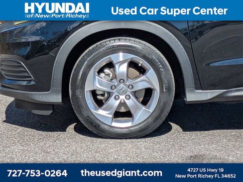 Used 2020 Honda HR-V LX image 10