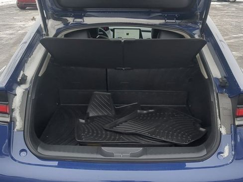 Certified 2024 Toyota Prius XLE image 17