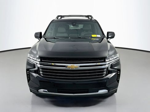 Used 2021 Chevrolet Suburban LT AWD/4WD image 2