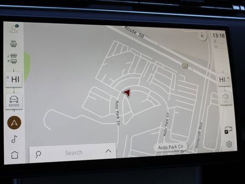 Used 2025 Land Rover Range Rover SV image 20