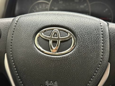 Used 2016 Toyota RAV4 LE image 33