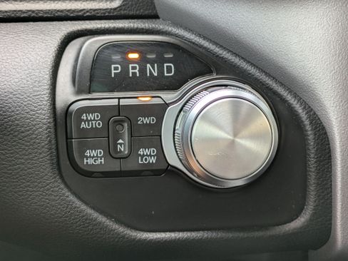 Used 2022 RAM 1500 Laramie AWD/4WD image 27