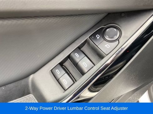 Certified 2025 Chevrolet Equinox LT w/ Convenience Package II FWD image 17