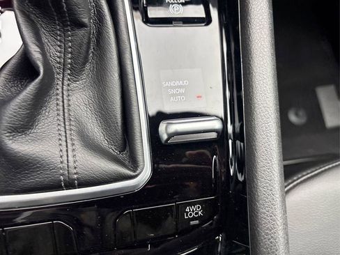 New 2026 Jeep Compass Latitude AWD/4WD image 25