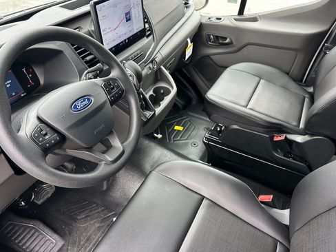 New 2026 Ford Transit 150 Low Roof RWD image 9
