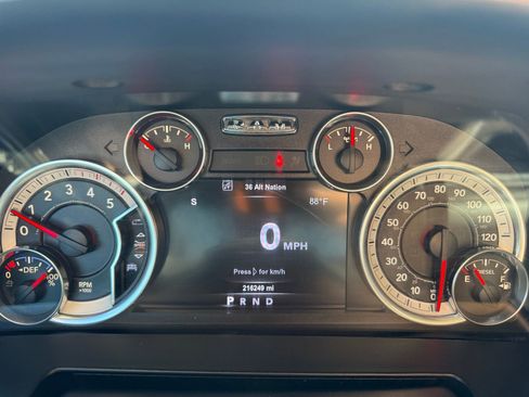 Used 2017 RAM 3500 Laramie image 17