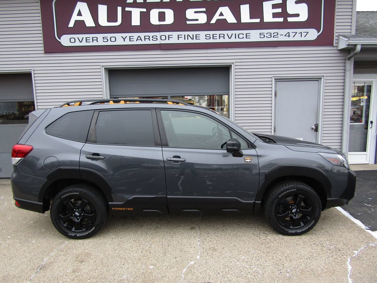 Used 2022 Subaru Forester Wilderness AWD/4WD image 2