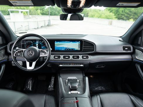 Used 2021 Mercedes-Benz GLS 450 4MATIC image 14
