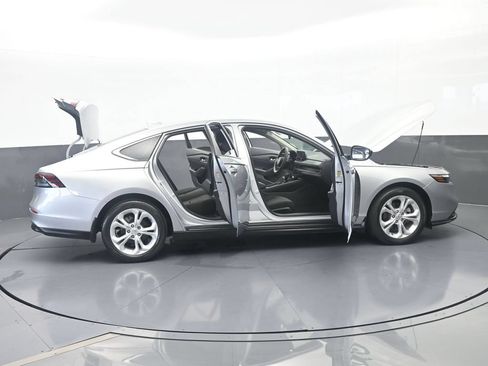 Used 2024 Honda Accord LX image 68