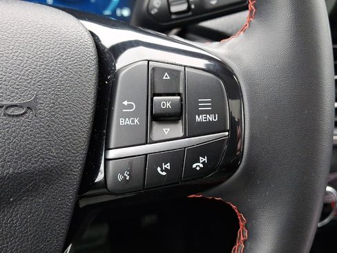 Certified 2022 Ford Escape SEL w/ SEL Stealth AWD Package image 30