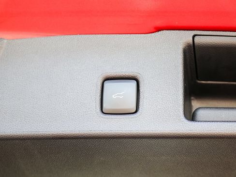 Certified 2025 Ford Escape ST-Line Elite w/ Premium Technology Package AWD/4WD image 36