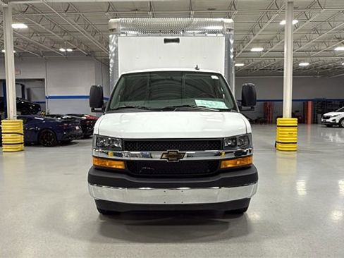 New 2025 Chevrolet Express 3500 w/ Power Convenience Package image 13