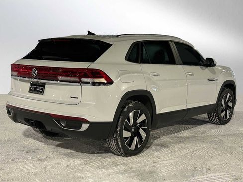 New 2026 Volkswagen Atlas Cross Sport SE image 3
