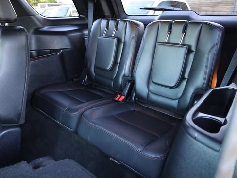 Used 2016 Ford Explorer Sport w/ Equipment Group 401A AWD/4WD image 13