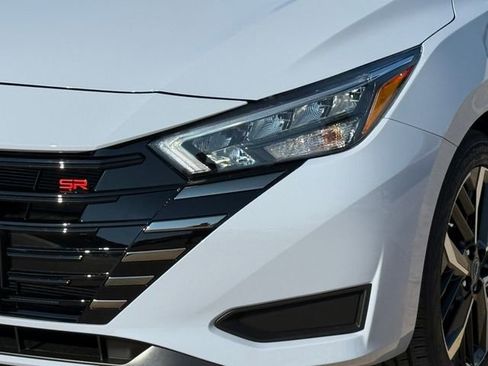 New 2025 Nissan Versa SR w/ Trunk Package image 5