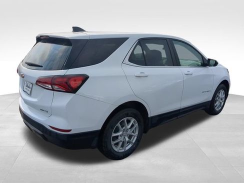 Used 2023 Chevrolet Equinox LT AWD/4WD image 6