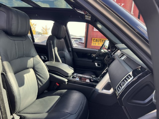 Used 2021 Land Rover Range Rover AWD/4WD image 27