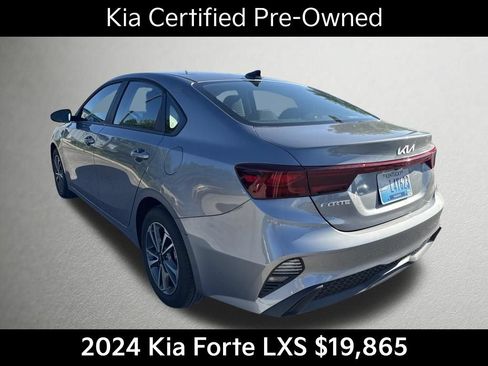 Certified 2024 Kia Forte LXS w/ LXS Technology Package FWD image 6