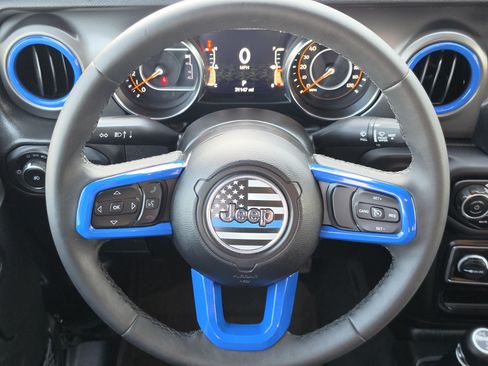Used 2023 Jeep Wrangler Unlimited Sport AWD/4WD image 11