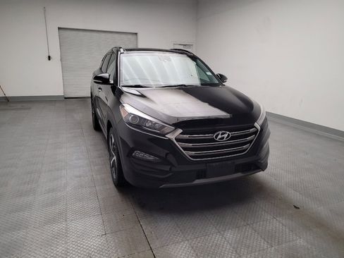 Used 2016 Hyundai Tucson Limited w/ Option Group 03 FWD image 14