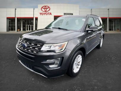 Used 2017 Ford Explorer XLT w/ Equipment Group 202A
