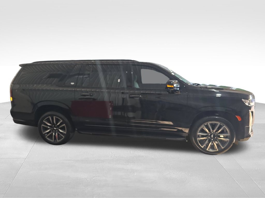 Used 2022 Cadillac Escalade ESV Sport AWD/4WD image 7