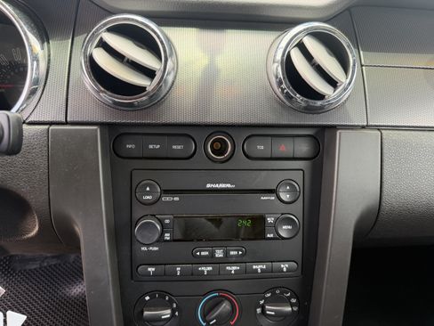 Used 2007 Ford Mustang GT Premium RWD image 19