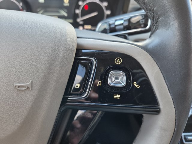 Used 2022 Lincoln Corsair FWD w/ Premium Package image 34