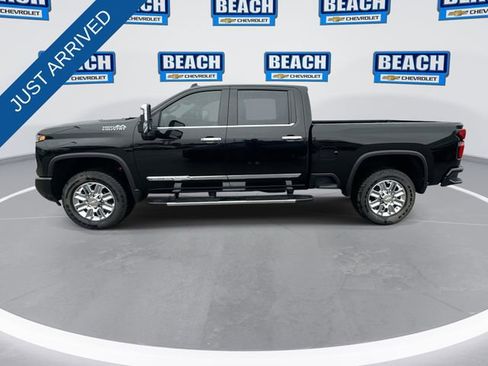 Used 2024 Chevrolet Silverado 2500 High Country w/ High Country Premium Package image 5