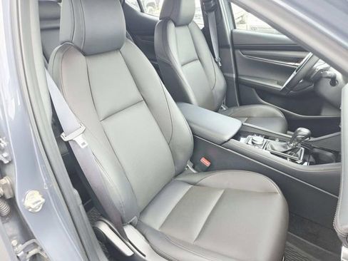 Certified 2025 MAZDA MAZDA3 Hatchback w/Premium Plus Pkg image 13