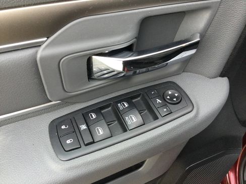 Used 2017 RAM 1500 Big Horn image 9