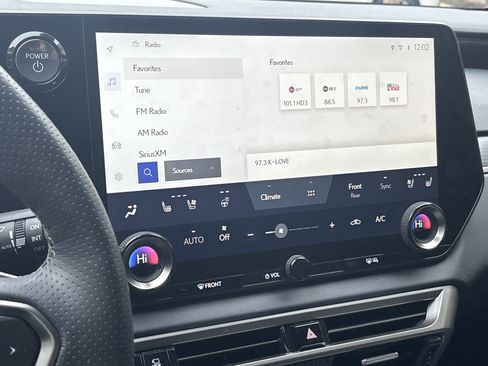 Certified 2024 Lexus RX 500h F Sport image 23