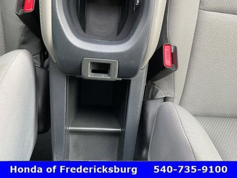 Used 2022 Honda HR-V LX image 39