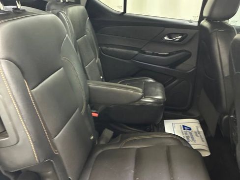 Used 2018 Chevrolet Traverse Premier w/ Redline Edition AWD/4WD image 22
