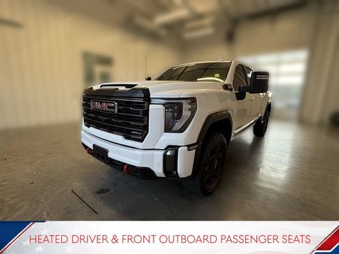Used 2024 GMC Sierra 2500 AT4 AWD/4WD image 15