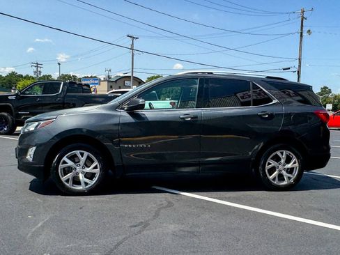 Used 2018 Chevrolet Equinox LT w/ Sun & Infotainment Package AWD/4WD image 7