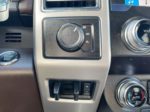 Used 2019 Ford F450 King Ranch w/ King Ranch Ultimate Package image 36