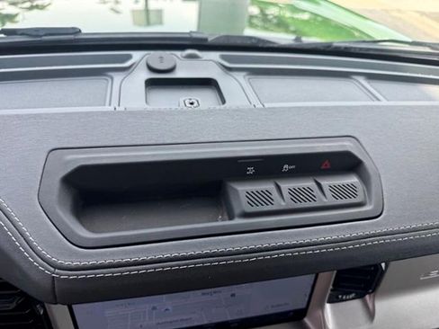 Used 2025 Ford Bronco Outer Banks AWD/4WD image 19