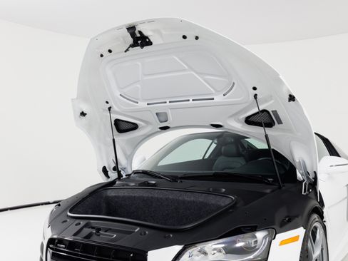 Used 2012 Audi R8 V10 AWD/4WD image 48