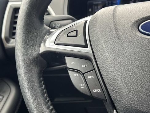 Used 2024 Ford Edge SEL w/ Convenience Package AWD/4WD image 22