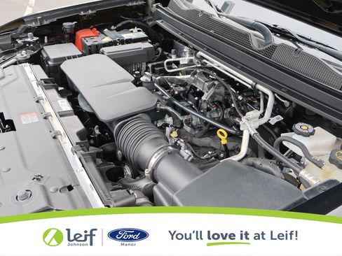 Used 2024 Chevrolet Colorado W/T w/ Technology Package image 33