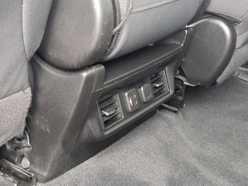 Used 2020 Chevrolet Silverado 1500 RST AWD/4WD image 23