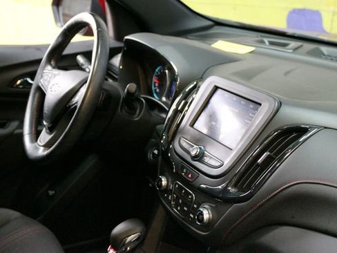 Used 2022 Chevrolet Equinox RS AWD/4WD image 10
